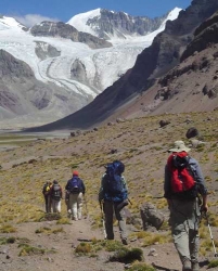 Guanacos Valley approach