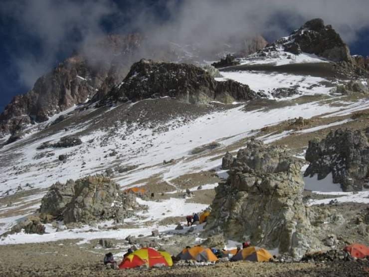 assets/Uploads/_resampled/SetWidth740-camp.jpeg