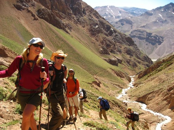 assets/Uploads/_resampled/SetWidth740-trail-valle.JPG